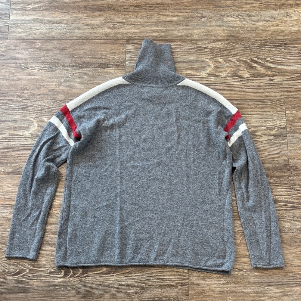 Velvet by Graham & Spencer Gray Cashmere Sweater Women's Size Large Red White - Picture 15 of 15